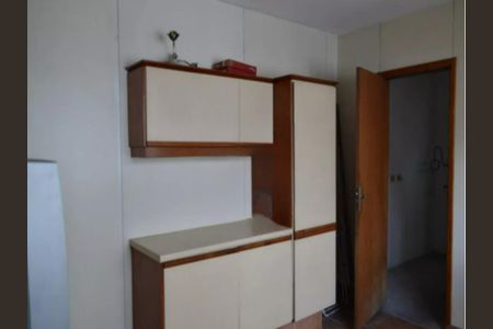 Casa à venda com 4 quartos, 450m² em Ipiranga, São Paulo