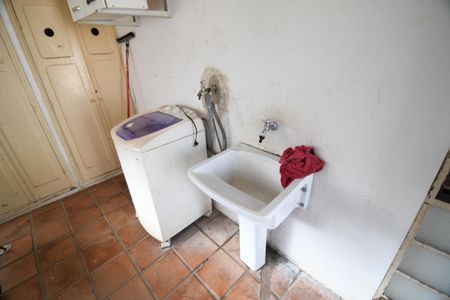 Casa para alugar com 285m², 4 quartos e 3 vagasÁrea de Serviço