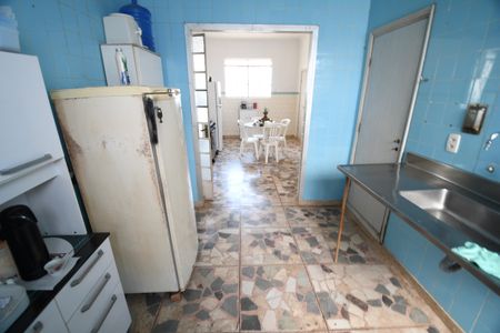 Casa para alugar com 285m², 4 quartos e 3 vagasCozinha