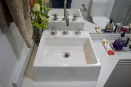 Apartamento à venda com 75m², 1 quarto e 2 vagasBanheiro da Suíte