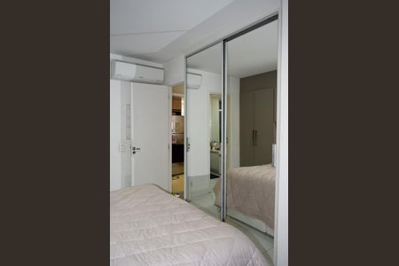 Apartamento à venda com 75m², 1 quarto e 2 vagasSuíte