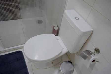 Apartamento à venda com 75m², 1 quarto e 2 vagasBanheiro da Suíte