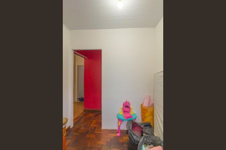 Casa à venda com 300m², 5 quartos e 3 vagas Casa à venda com 300m², 5 quartos e 3 vagasQuarto 2