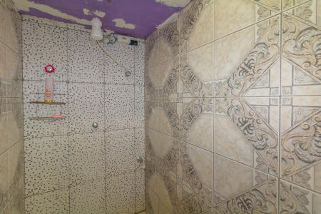 Casa à venda com 300m², 5 quartos e 3 vagas Casa à venda com 300m², 5 quartos e 3 vagasBanheiro