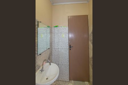 Casa à venda com 300m², 5 quartos e 3 vagas Casa à venda com 300m², 5 quartos e 3 vagasBanheiro