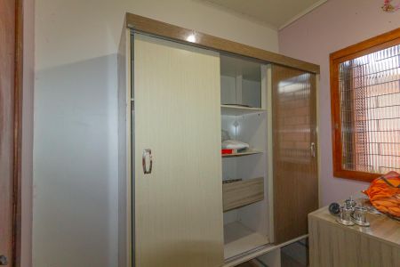 Casa à venda com 300m², 5 quartos e 3 vagas Casa à venda com 300m², 5 quartos e 3 vagasQuarto 3