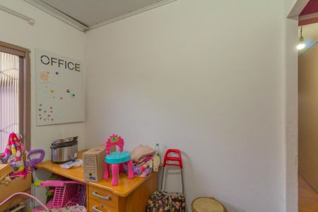 Casa à venda com 300m², 5 quartos e 3 vagas Casa à venda com 300m², 5 quartos e 3 vagasQuarto 2