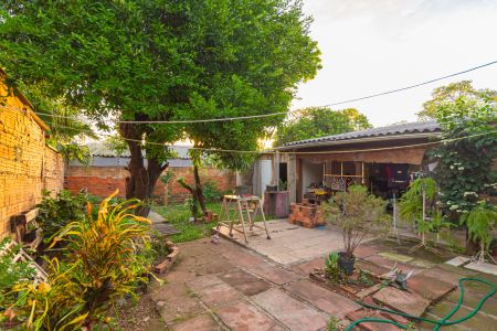 Casa à venda com 300m², 5 quartos e 3 vagas Casa à venda com 300m², 5 quartos e 3 vagasÁrea comum