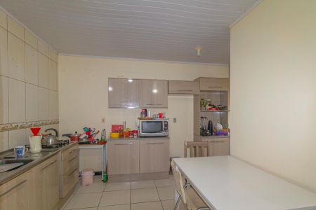 Casa à venda com 300m², 5 quartos e 3 vagas Casa à venda com 300m², 5 quartos e 3 vagasCozinha