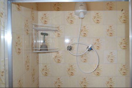 Casa à venda com 160m², 4 quartos e 1 vagaBanheiro