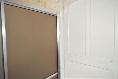 Casa à venda com 160m², 4 quartos e 1 vagaBanheiro