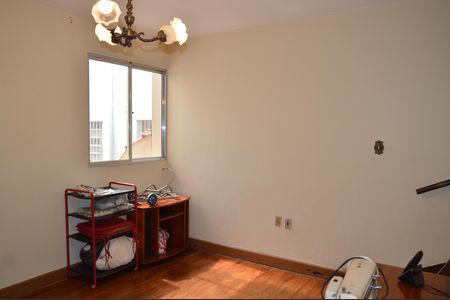 Casa à venda com 160m², 4 quartos e 1 vagaSala