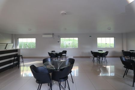 Apartamento para alugar com 45m², 2 quartos e 1 vagaÁrea comum - Salão de festas