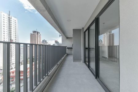 Apartamento à venda com 72m², 2 quartos e 1 vaga Apartamento à venda com 72m², 2 quartos e 1 vagaVaranda