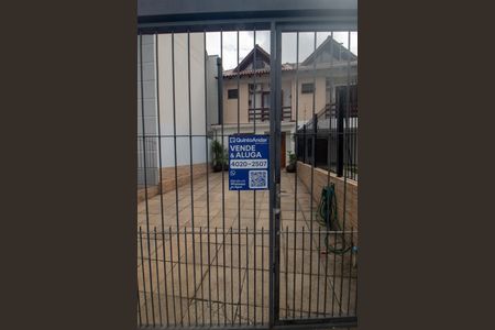 Casa à venda com 192m², 4 quartos e 1 vagaplaca