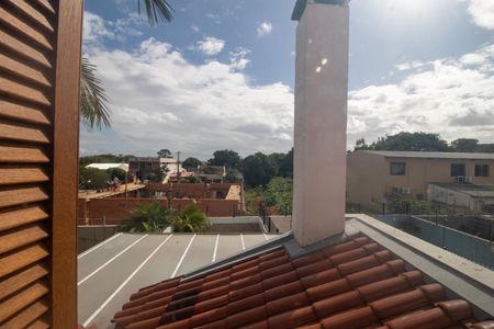 Casa à venda com 192m², 4 quartos e 1 vagaVista