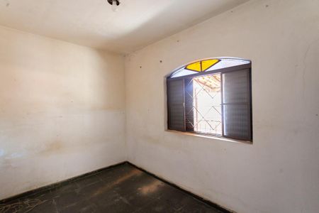 Casa à venda com 360m², 3 quartos e 1 vagaQuarto 1