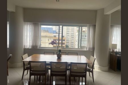 Apartamento à venda com 189m², 3 quartos e 1 vaga Apartamento à venda com 189m², 3 quartos e 1 vagaSala de Jantar