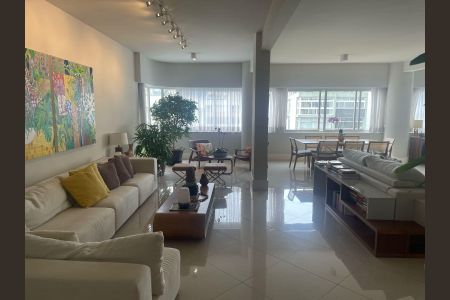 Apartamento à venda com 189m², 3 quartos e 1 vaga Apartamento à venda com 189m², 3 quartos e 1 vagaSala