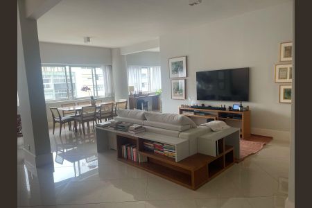 Apartamento à venda com 189m², 3 quartos e 1 vaga Apartamento à venda com 189m², 3 quartos e 1 vagaSala