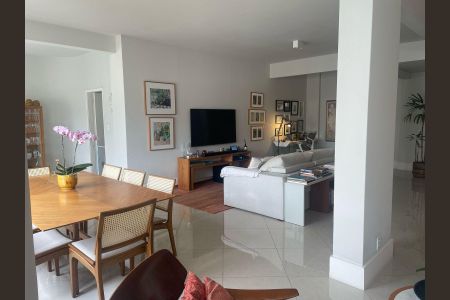 Apartamento à venda com 189m², 3 quartos e 1 vaga Apartamento à venda com 189m², 3 quartos e 1 vagaSala de Jantar