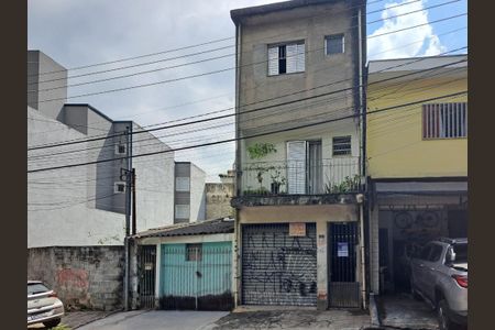 Casa à venda com 255m², 4 quartos e 2 vagasFachada com Plaquinha