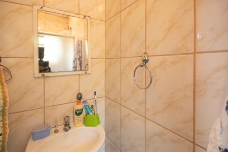 Casa à venda com 255m², 4 quartos e 2 vagasBanheiro da Suíte 2