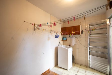 Casa à venda com 255m², 4 quartos e 2 vagasÁrea de serviço 2