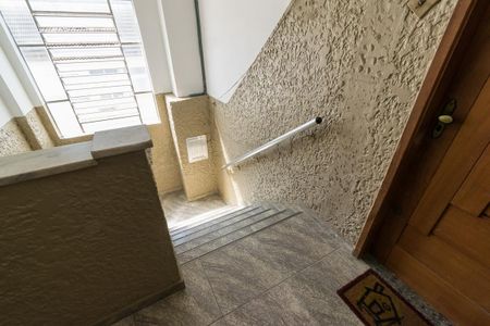 Apartamento à venda com 64m², 3 quartos e 1 vaga Apartamento à venda com 64m², 3 quartos e 1 vagaÁrea comum - Escadas