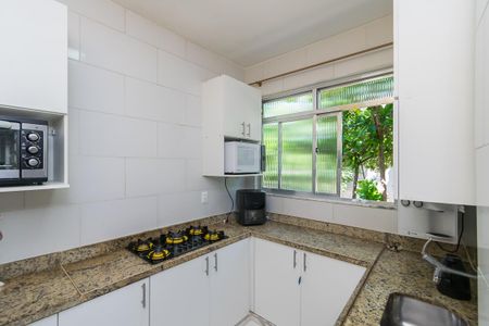 Apartamento à venda com 64m², 3 quartos e 1 vaga Apartamento à venda com 64m², 3 quartos e 1 vagaCozinha