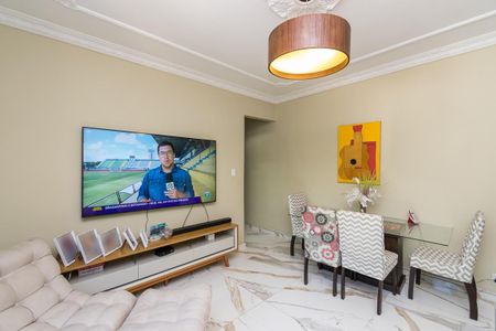 Apartamento à venda com 64m², 3 quartos e 1 vaga Apartamento à venda com 64m², 3 quartos e 1 vagaSala