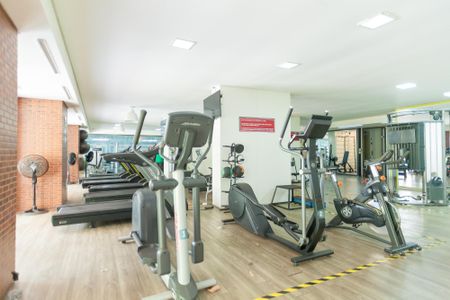 Apartamento à venda com 104m², 2 quartos e 2 vagas Apartamento à venda com 104m², 2 quartos e 2 vagasÁrea comum - Academia