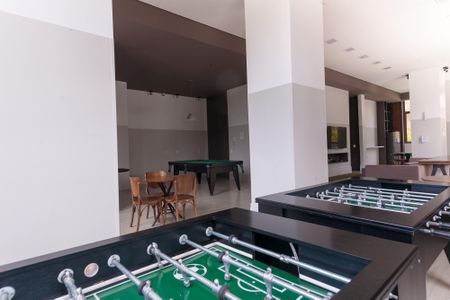 Apartamento à venda com 104m², 2 quartos e 2 vagas Apartamento à venda com 104m², 2 quartos e 2 vagasÁrea comum - Salão de jogo