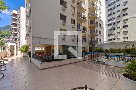 Apartamento à venda com 62m², 2 quartos e 1 vagaÁrea comum