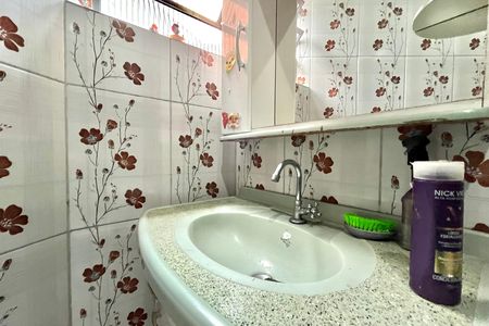 Casa para alugar com 65m², 3 quartos e sem vaga Casa para alugar com 65m², 3 quartos e sem vagaBanheiro