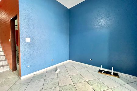 Casa para alugar com 65m², 3 quartos e sem vaga Casa para alugar com 65m², 3 quartos e sem vagaSala