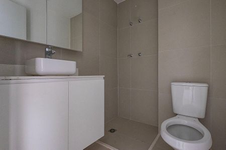 Studio para alugar com 25m², 1 quarto e sem vaga Studio para alugar com 25m², 1 quarto e sem vagaBanheiro