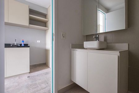 Studio para alugar com 25m², 1 quarto e sem vaga Studio para alugar com 25m², 1 quarto e sem vagaBanheiro