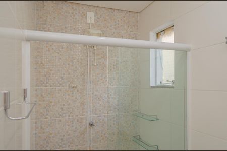 Apartamento para alugar com 58m², 2 quartos e 1 vaga Apartamento para alugar com 58m², 2 quartos e 1 vagaBanheiro da Suíte