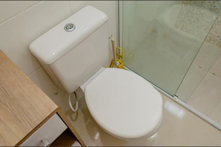 Apartamento para alugar com 58m², 2 quartos e 1 vaga Apartamento para alugar com 58m², 2 quartos e 1 vagaBanheiro