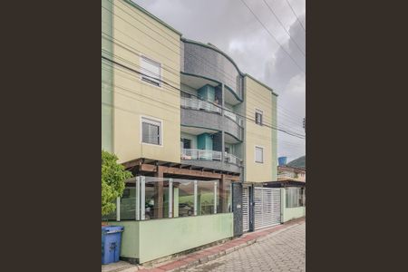 Apartamento para alugar com 58m², 2 quartos e 1 vaga Apartamento para alugar com 58m², 2 quartos e 1 vagaFachada