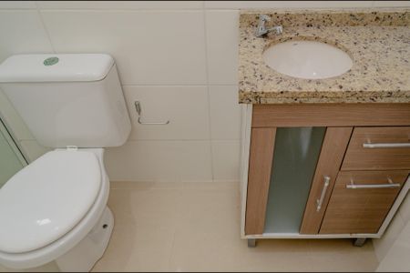 Apartamento para alugar com 58m², 2 quartos e 1 vaga Apartamento para alugar com 58m², 2 quartos e 1 vagaBanheiro da Suíte