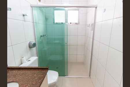 Casa para alugar com 100m², 2 quartos e 1 vaga Casa para alugar com 100m², 2 quartos e 1 vagaBanheiro