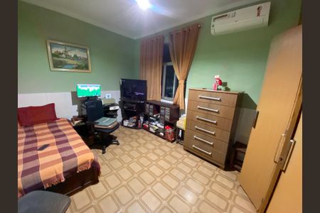 Casa à venda com 200m², 2 quartos e sem vaga Casa à venda com 200m², 2 quartos e sem vagaQuarto 1