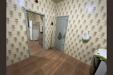 Casa à venda com 200m², 2 quartos e sem vaga Casa à venda com 200m², 2 quartos e sem vagaCozinha