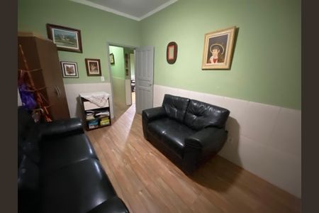 Casa à venda com 200m², 2 quartos e sem vaga Casa à venda com 200m², 2 quartos e sem vagaSala