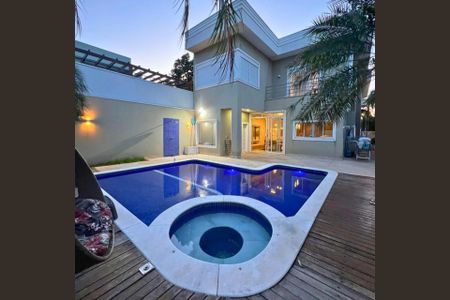 Casa de condomínio à venda com 350m², 4 quartos e 4 vagas Casa de condomínio à venda com 350m², 4 quartos e 4 vagasFoto 30