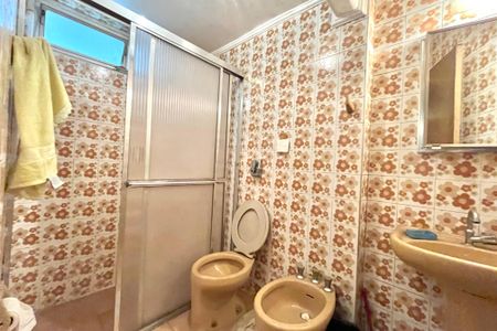 Apartamento à venda com 67m², 2 quartos e 1 vaga Apartamento à venda com 67m², 2 quartos e 1 vagaBanheiro