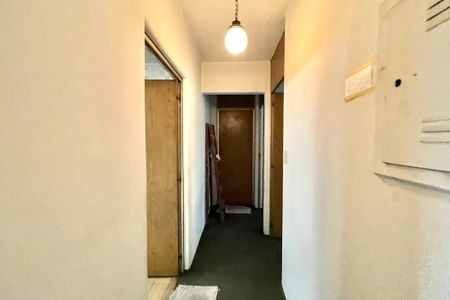 Apartamento à venda com 67m², 2 quartos e 1 vaga Apartamento à venda com 67m², 2 quartos e 1 vagaCorredor