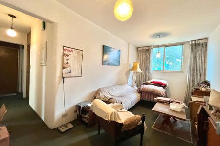 Apartamento à venda com 67m², 2 quartos e 1 vaga Apartamento à venda com 67m², 2 quartos e 1 vagaSala